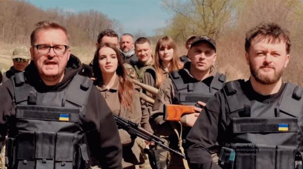 Горить - Палає техніка ворожа (2022)