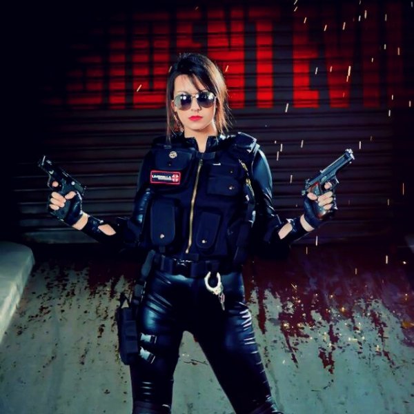 <Fatalframe4> - Zombiez (Resident Evil movie soundtrack remix)