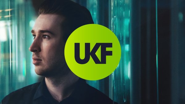 Bensley - Watch Your Step [ft. flowanastasia]