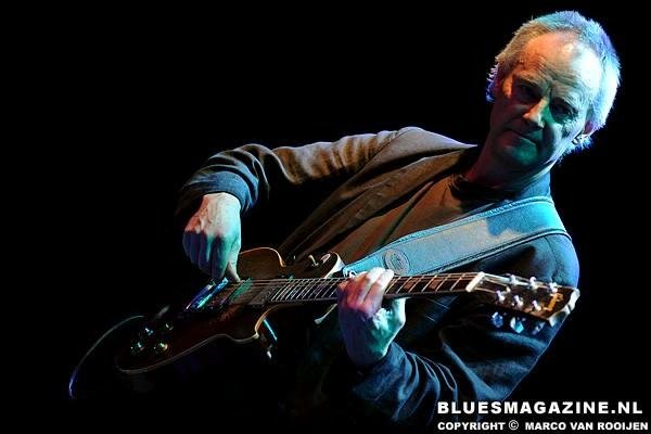 Snowy White &amp; White Flame - Soldier Of Fortune