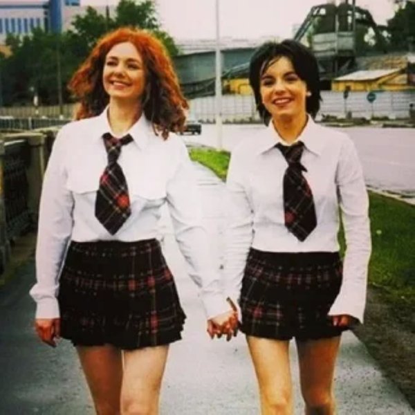 t.A.T.u. Feat. &amp; Лигалайз &amp; Mike Tompkins - Любовь В Каждом Мгновении (Dj. Noiz Remix)
