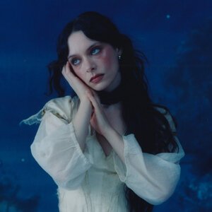 Holly Humberstone - Blue Dream