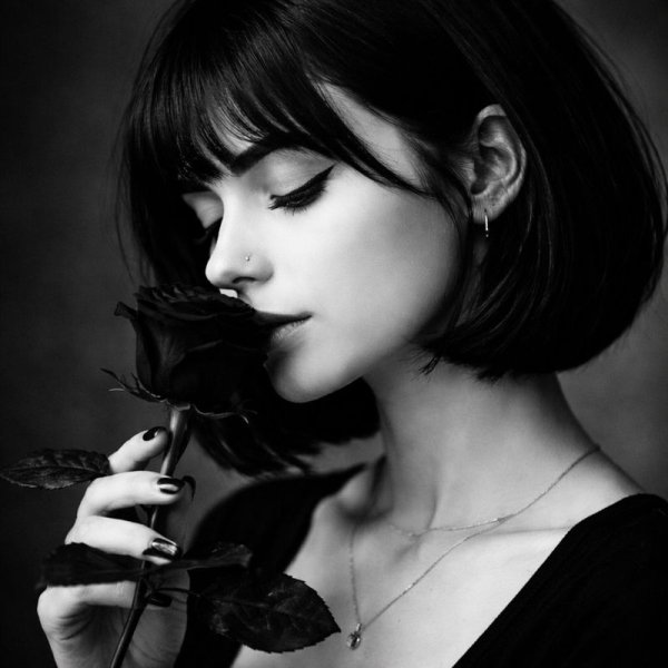 Anne Bloom - Heavy Rain