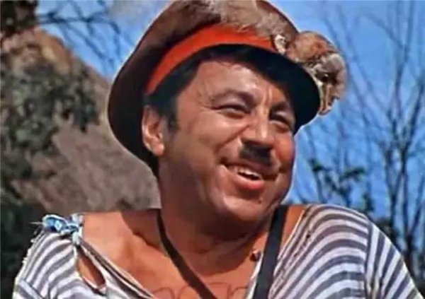 Попандопуло - На Морском Песочке Я Марусю Встретил