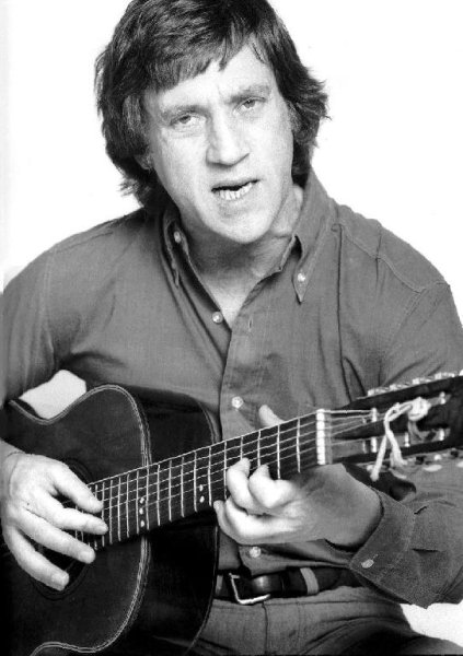 Высоцкий Владимир - Я Поля Влюбленным Постелю