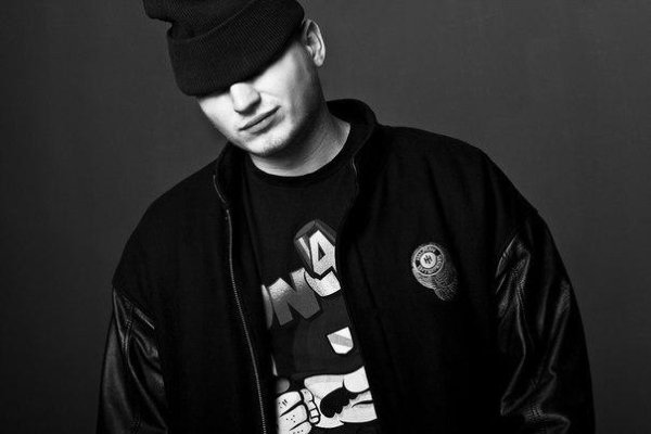 4atty aka Tilla, Макстар, Эсчевский - Пацаны грустили (2015)