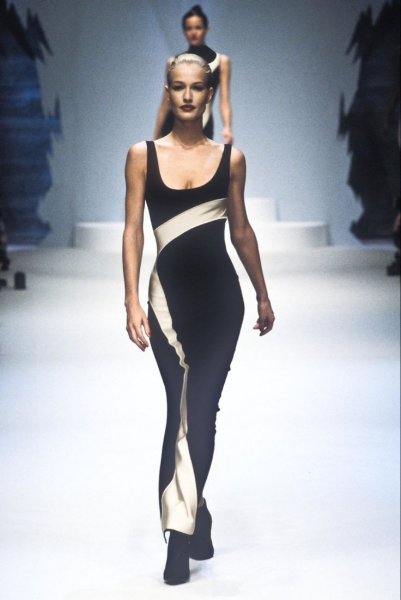 3dedfd1a1eb2f81b8736e5f93b8b09ac