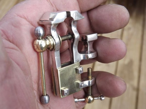 Утибозисьмой