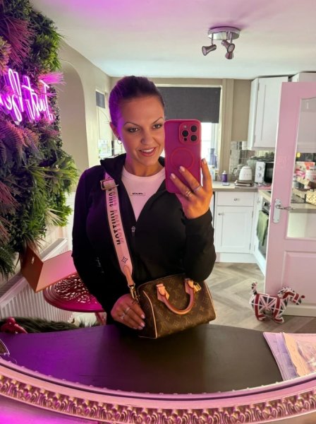 Селфи (1 апреля 2026 года, Милан, в квартире дочери Юли)