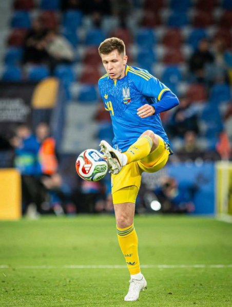 Александр Пихаленoк