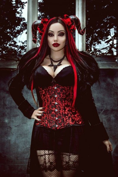 modof-club-p-devushka-vampir-stil-v-odezhde-30