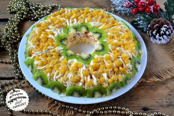 Куриный салат на Новый год"