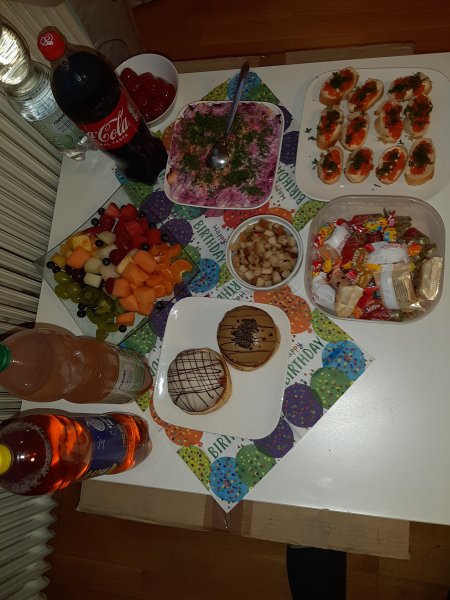 К деньчику готов