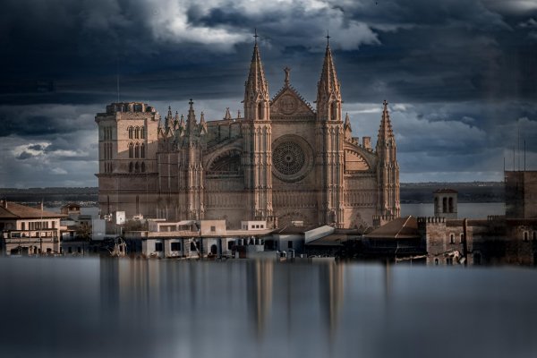 Cathedral-6830531 1280