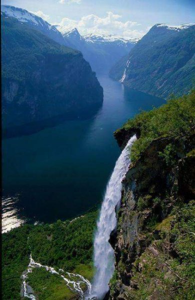 FB IMG 1501186367176