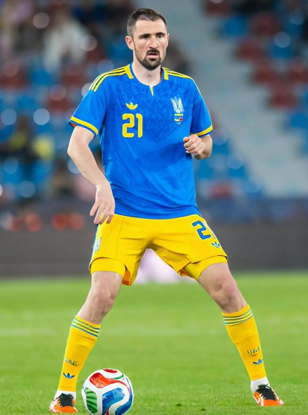 Иван Калюжный