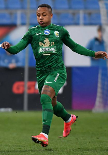 Пауло Витор