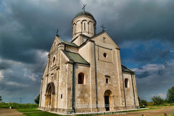 Shevchenkove-old-temple