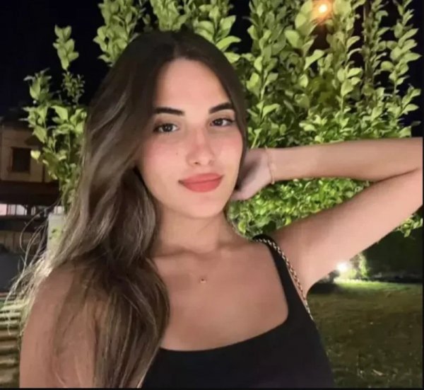 69de1676a4be6387 w1200xh1103