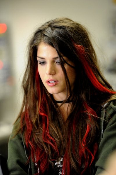Мarie Аvgeropoulos (Из телесериала Сотня)
