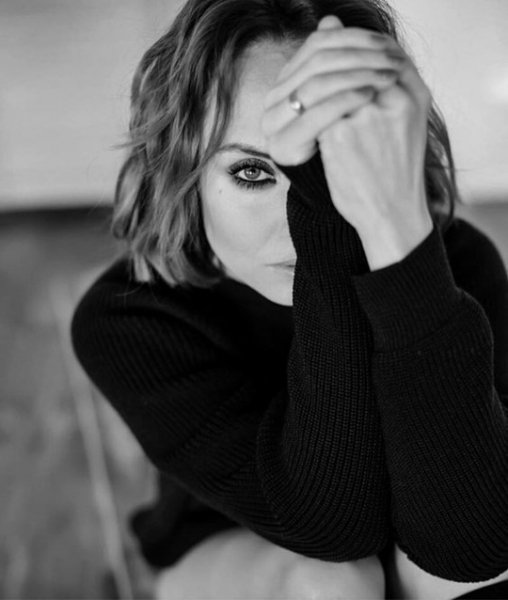 Всё просто - люди не ценят хорошего отношения...