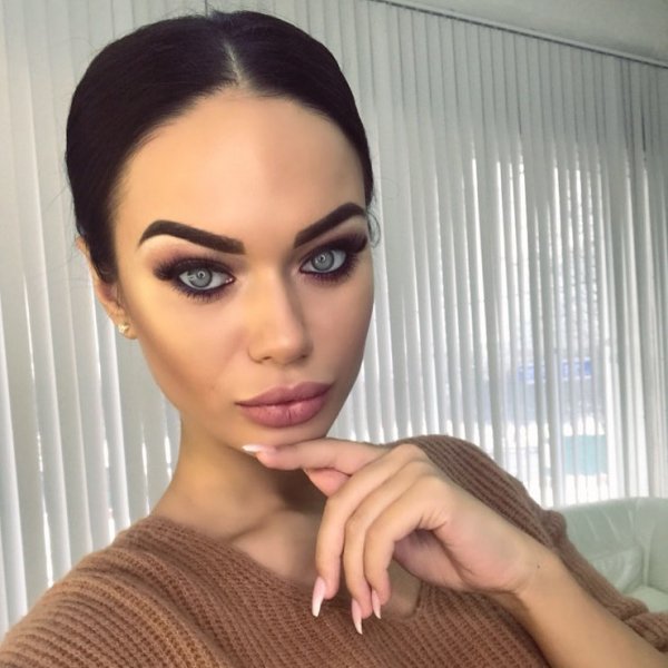 Yana Koshkina Smoky Eyes