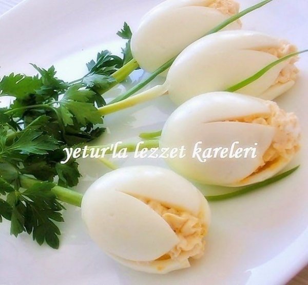 ЗАКУСКА "БЕЛЫЕ ТЮЛЬПАНЫ"