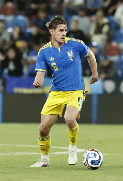 Егор Ярмoлюк