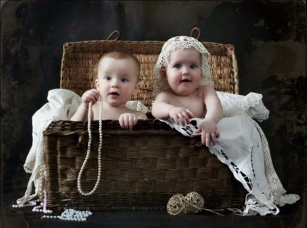 Двое из ларца