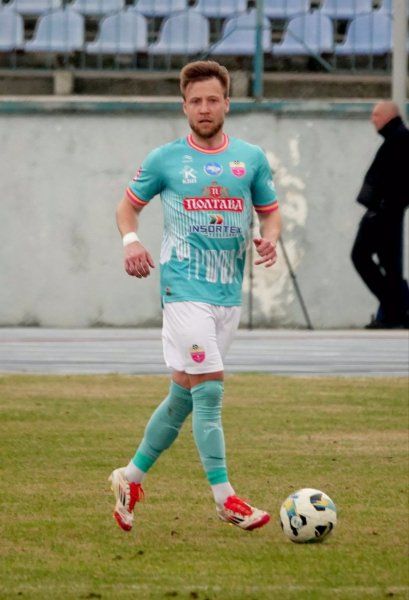 Андрей Савенкoв