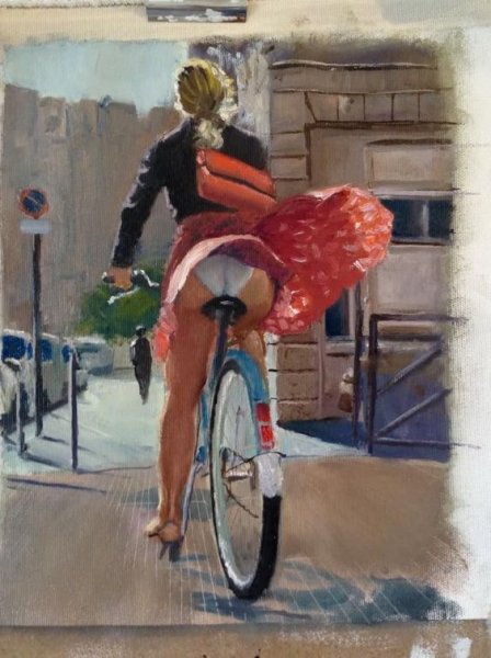 Девушка на велосипеде