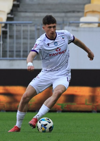 Александр Драмбаeв