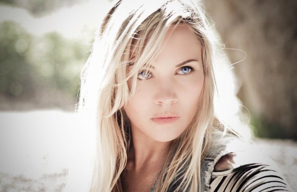 Amy-johnston 754741
