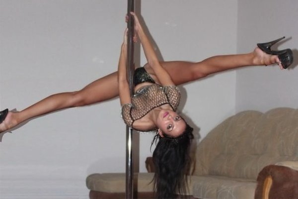 Молоденькая Маша (во время привата)