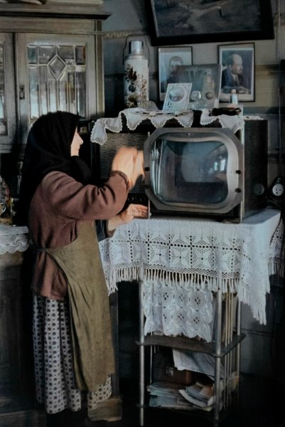 Телевизор КВН с линзой(наш СССР)