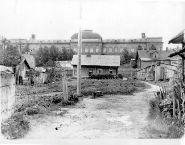 Г. Рыбинск, площадь Дерунова, 50-е