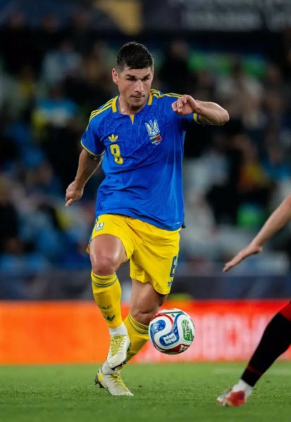 Руслан Малинoвский