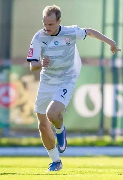 Артем Слесарь