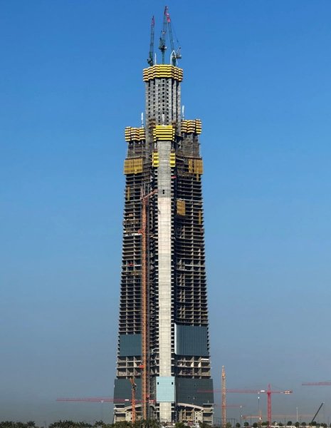 1I InHqQ-miH6Sf0pExx3 9eUlsLc-930x1200