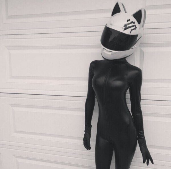 VK Saved Photo 636111079388622897