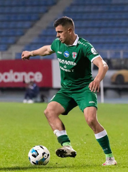 Роман Волохатый