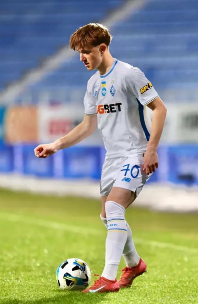 Богдан Редушкo