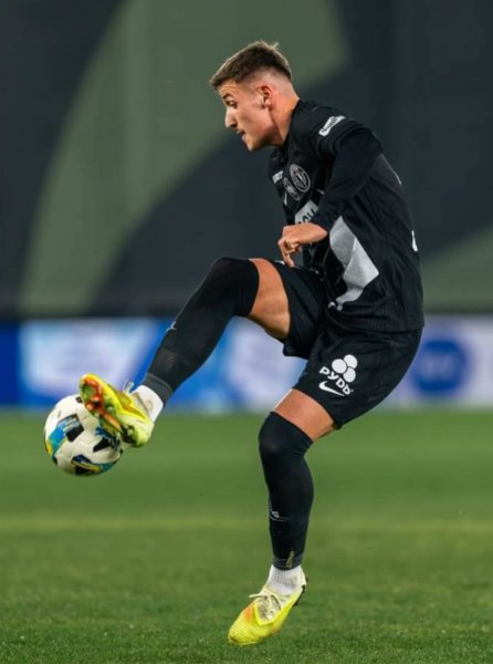 Илир Красники