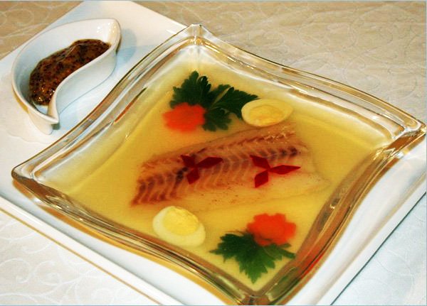 Рыба заливная