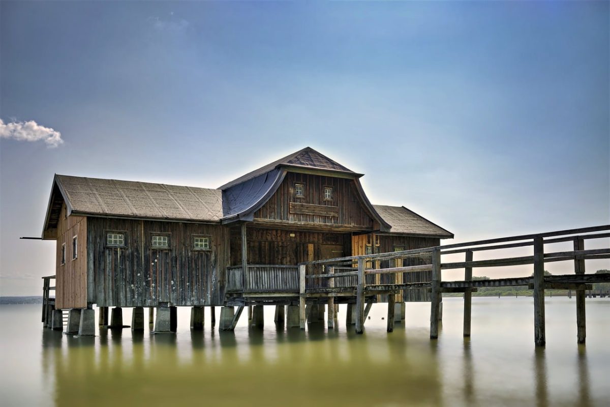 boathouse, lake, water, jetty, architecture, hut, nature, wooden structure, calm, water body, old building, wooden house, relaxation, peaceful environment, tourism, recreation area, idyllic, quiet place, stability, leisure, lake view