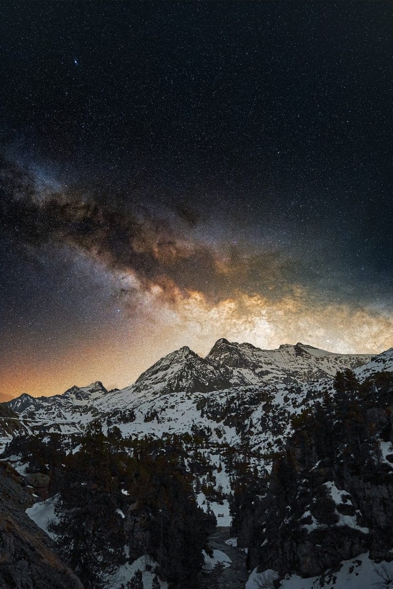 night sky, milky way, stars, mountains, snowy, natural scenery, beauty, winter landscape, universe, astrology, astronomy, nature, northern star, darkness, awe, silence, tranquility, night, panorama, calm atmosphere