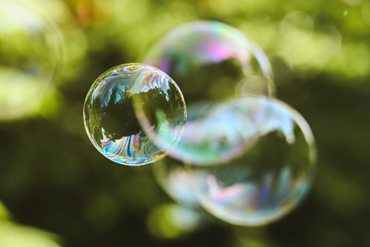 bubble, iridescence, summer, colorful, blurry, magic, fun, fantasy, nature, playfulness, fragility, calm, background, joy, playful, reflection, fragile, water, solitude, float, warm