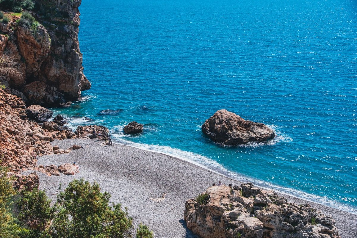 beach, cliffs, blue, stones, nature, sea, mediterranean, landscape, travel, vacation, summer, sunny, tourist, rocky, relaxation, pebbles, beach vacation, antalya, waves, beauty
