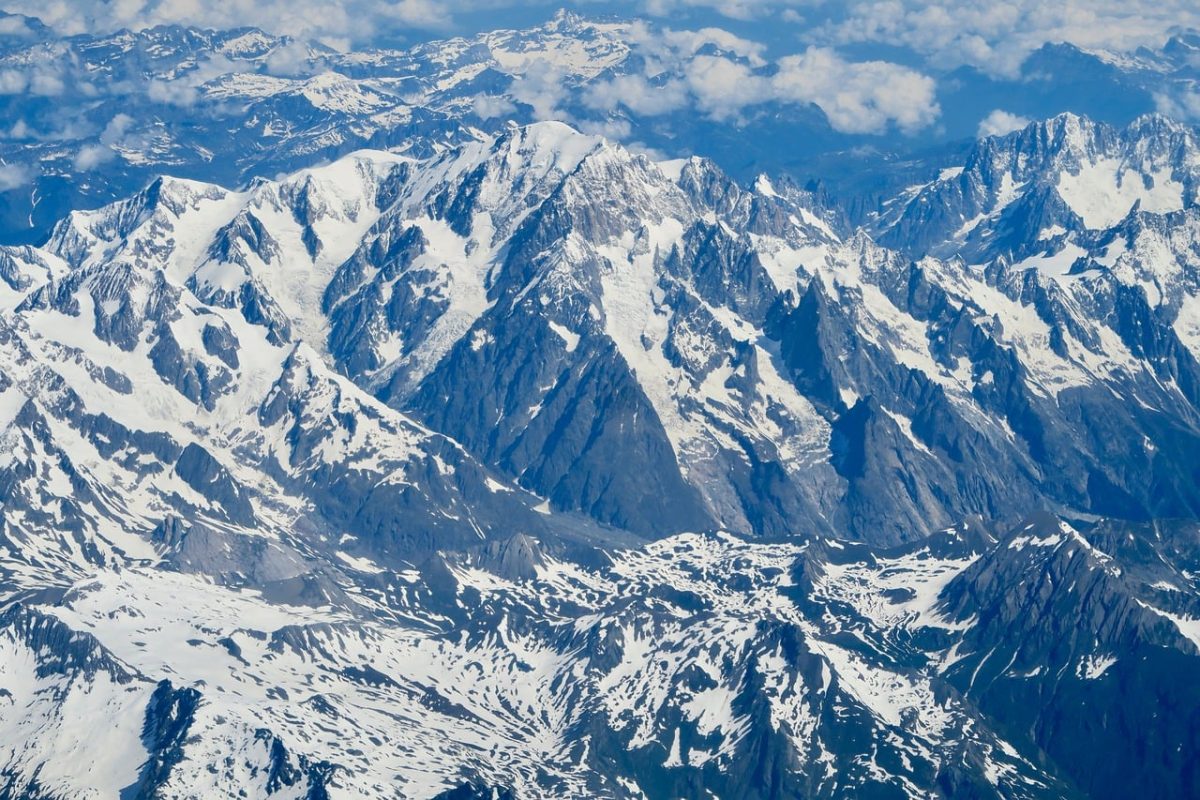 mountains, view, snow, alps, cold, nature, frozen, peaks, panorama, landscape, hiking, aerial view, clear, tourist destination, winter scene, majestic, rocks, blue sky, ice covered