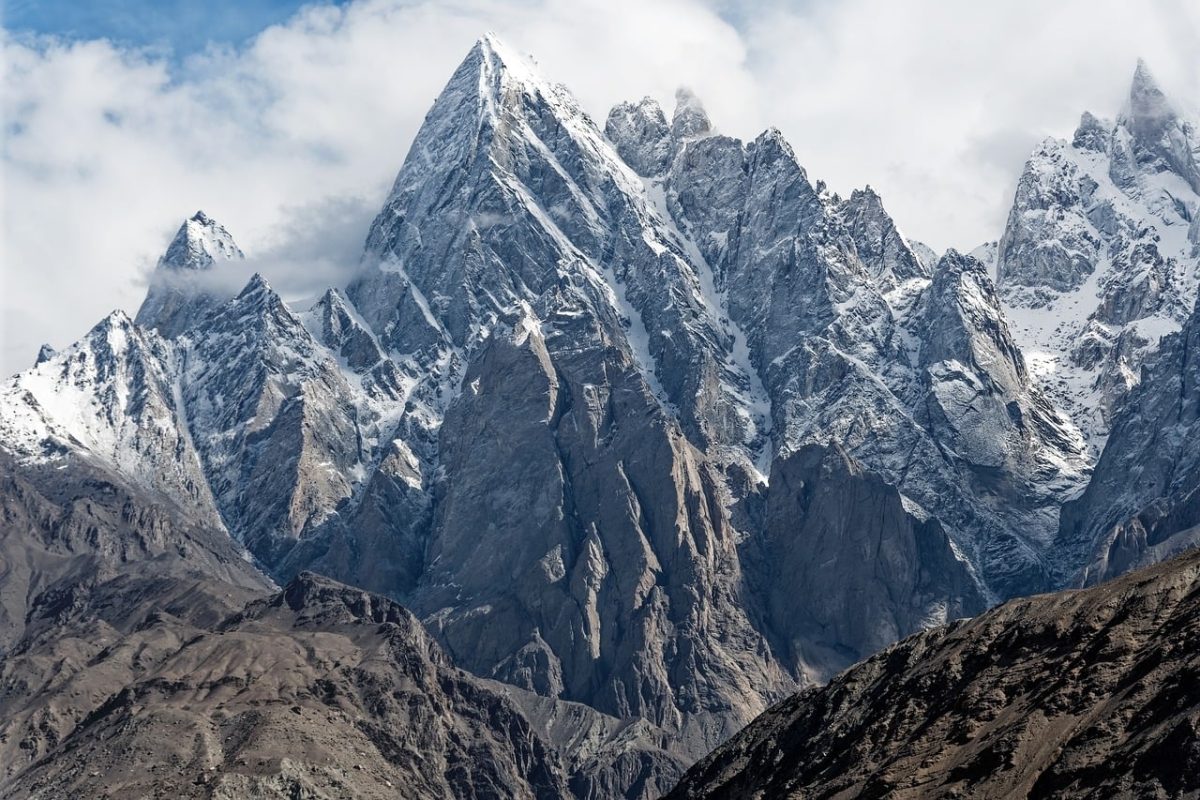 mountains, peaks, nature, panorama, snow, winter, clouds, rocks, outdoor, natural, ruggedness, wilderness, blue hue, rugged landscape, expedition, hiking, mountain peaks, dramatic